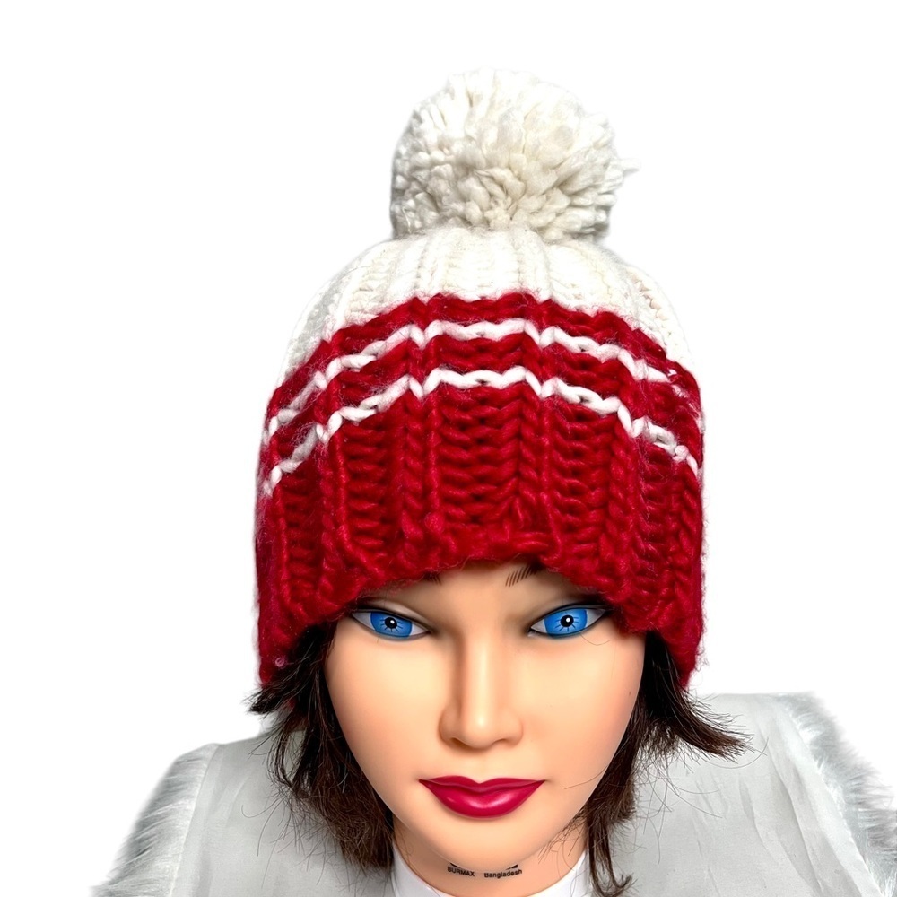 Express Pom Beanie Cream/Red New With Tags